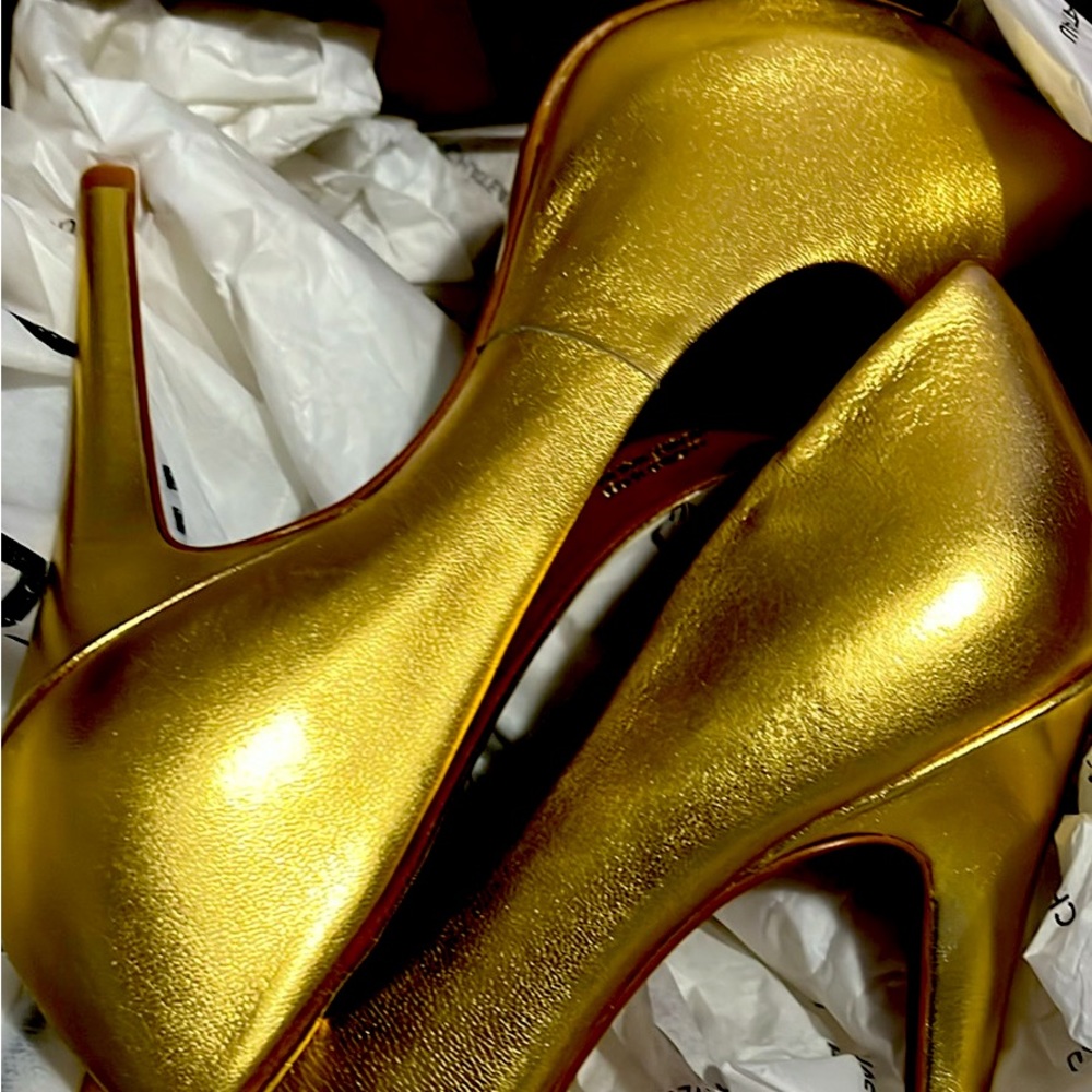 Made in Brazil very comfortable to wear size 8 never worn